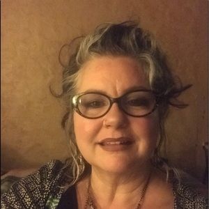 Meet your Posher, Chelle